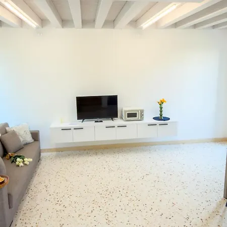 Clodia Prestige By Ca-sa Check Bacucco