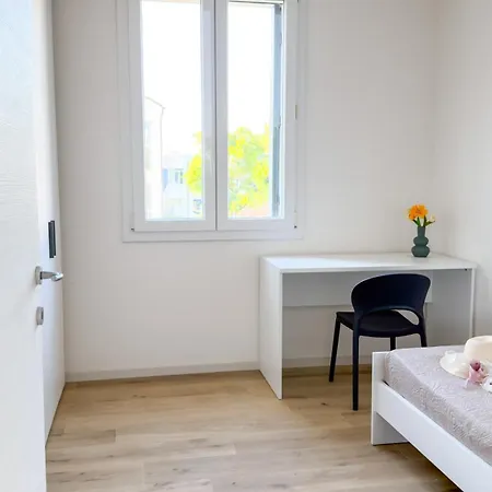 Vila Clodia Prestige By Ca-sa Check Bacucco