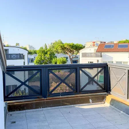 Vila Clodia Prestige By Ca-sa Check Bacucco